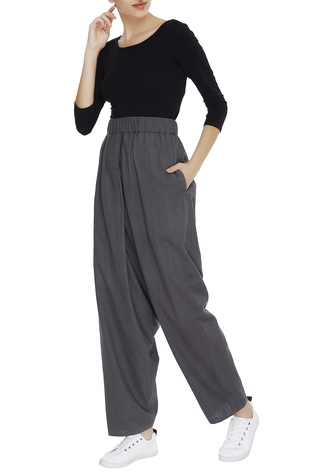 Urvashi Kaur Loose fit draped pants
