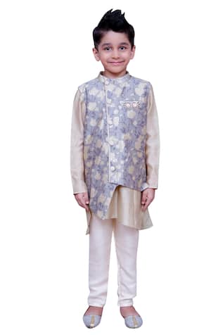 Kurta with printed jacket and pants 
