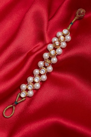 Kundan and pearl bracelet