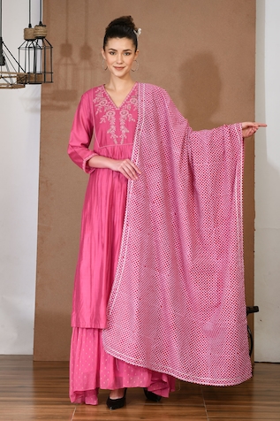Adara Khan Chanderi Embroidered Kurta Skirt Set