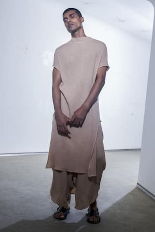 Textured Kurta & Pant Set  