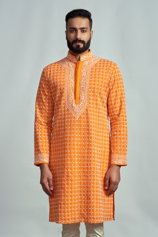 Arjun Kilachand Chikankari Embroidered Kurta
