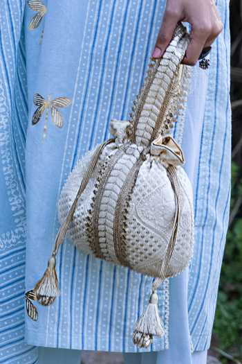 Amyra Embroidered Georgette Potli Bag 