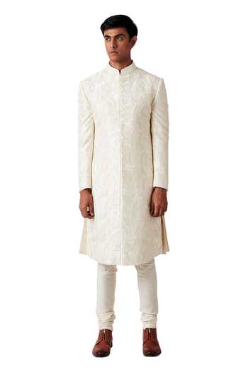 Amaare Embroidered Sherwani Set 