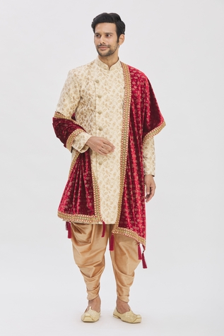 Arihant Rai Sinha Velvet Paisley Print Dupatta