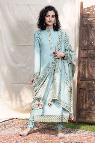 DA-2143 L-GREEN 2PCS EMBROIDERED KURTA WITH TROUSER | Embroidered, Designs  to draw, Trousers