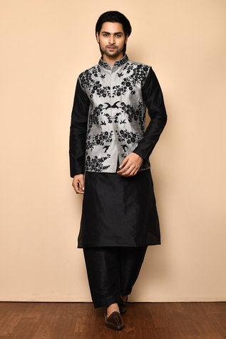 Arihant Rai Sinha Floral Embroidered Bundi & Kurta Set