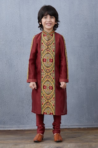 Chanderi Embroidered Kurta Set 