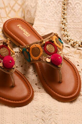 Flat Sandals For Women,అమెజాన్ సేల్‌లో త‌క్కువ ధ‌ర‌కే Women Flat Sandals -  shop these flat sandals for women in low cost from amazon - Samayam Telugu