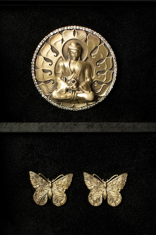 Cosa Nostraa Buddha Brooch & Butterfly Collar Tips Set