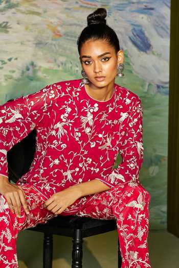 Twenty Nine Parsi Gara Work Top 