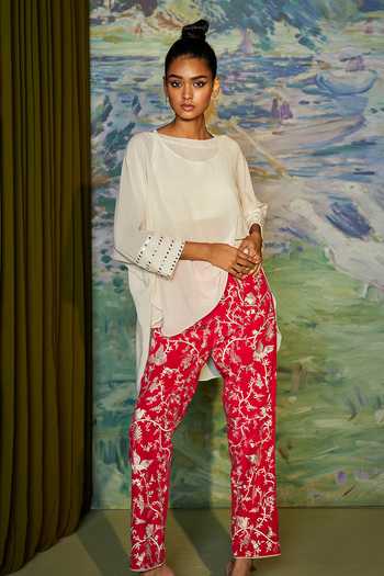 Twenty Nine Round Neck Cape Top 