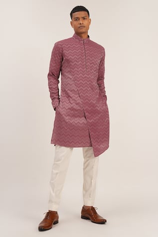 Zig Zag Pattern Asymmetric Kurta Set 