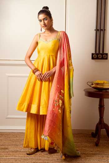 Loka By Veerali Raveshia Chanderi Silk Anarkali Sharara Set 