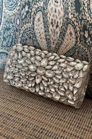 Kundan Flap Clutch 