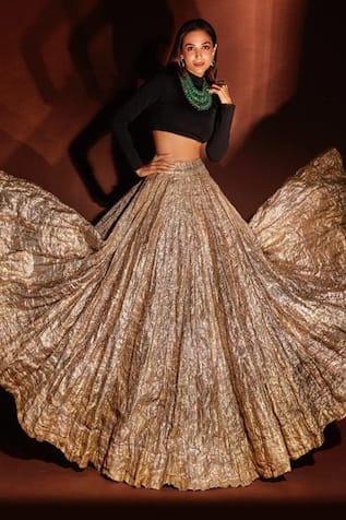 Golden skirt with top best sale