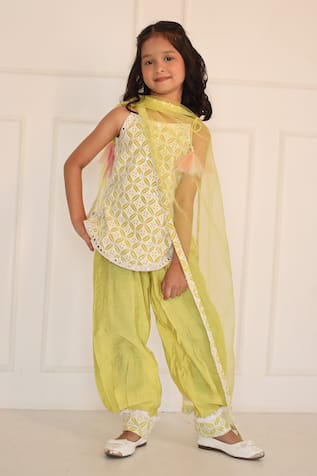 Embroidered Kurta Set 