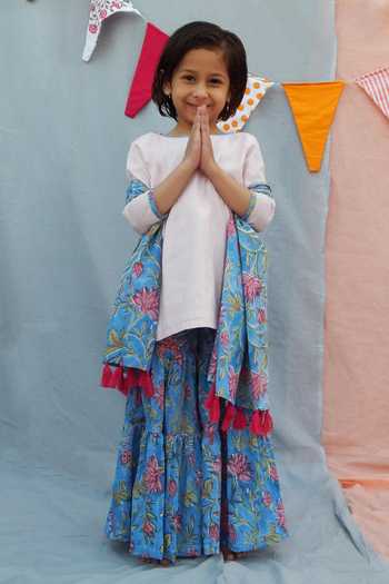 THE COTTON STAPLE Printed Cotton Kurta Set With Dupatta 