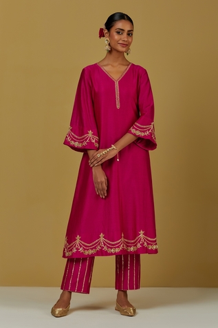 Ikshita Choudhary Chanderi Silk Embroidered Kurta