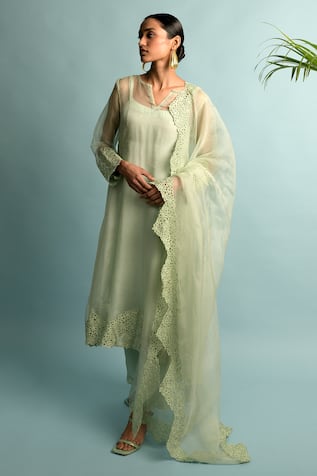 Karishma Khanduja Bareilly Organza Kurta Set 