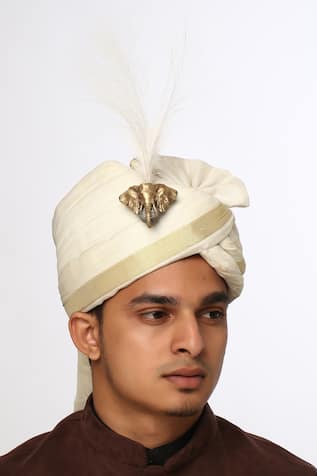 The Majesty Feather Embellished Kalangi 