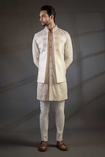 Punit Arora Embroidered Bundi & Kurta Set 