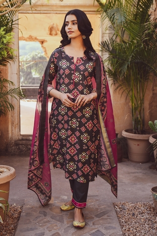 KARAJ JAIPUR Chanderi Floral Print Kurta Set