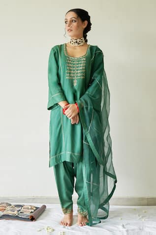 Embroidered Kurta Set For Kids