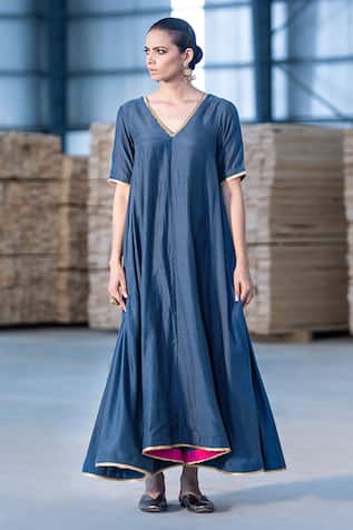 Kyaari Asymmetric Dress 