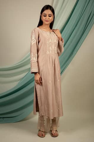 Floral Embroidered Kurta & Pant Set For Kids