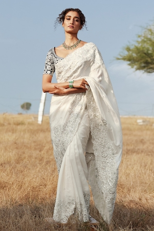 Mishru Esme Chanderi Saree With Blouse