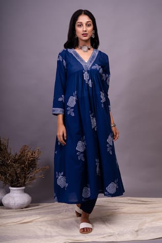 Printed Gathered Kurta & Pant Set 