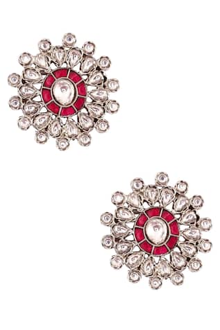 Floral Carved Stud Earrings 