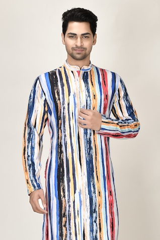 Aryavir Malhotra  Striped Short Kurta