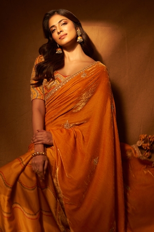 PUNIT BALANA Bandhani Print Saree With Embroidered Blouse