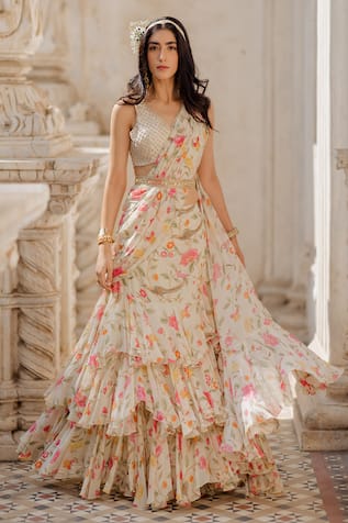 Buy designer bollywood saree gowns online shopping @ zatki