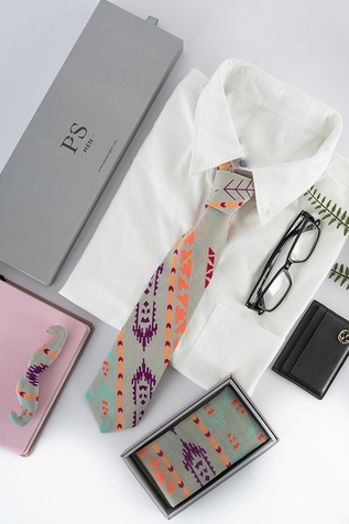 PS Men by Payal Singhal Ikat Stripe Print Tie