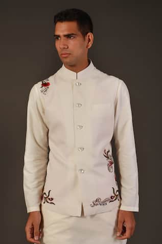 Matka Silk Embroidered Bundi 