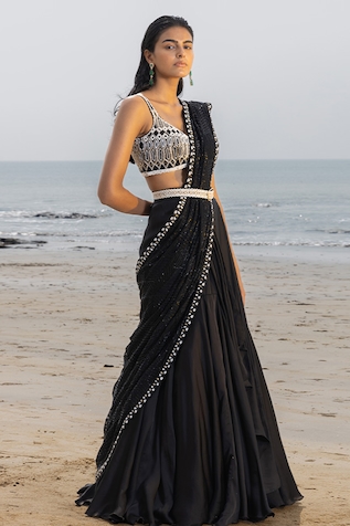 GAJERACHOICE Women,s Stylish Black Ready To Wear Lehenga Saree With Choli :  : Fashion