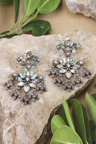 Carved Dangler Earrings 