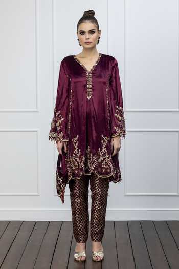 SHIAN Velvet Kurta & Brocade Pant Set 