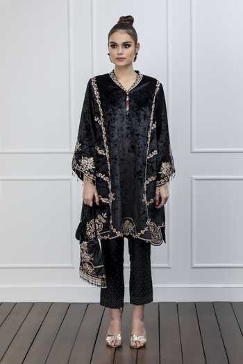 SHIAN Zari Embroidered Kurta & Pant Set 
