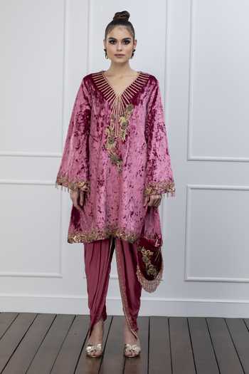 SHIAN Embroidered Kurta & Dhoti Pant Set 
