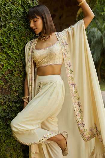 SHIAN Embellished Cape & Dhoti Pant Set 