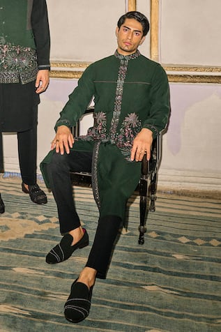 Sarab Khanijou