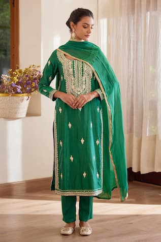 Shyam Narayan Prasad Chanderi Gota Embroidered Kurta Set 