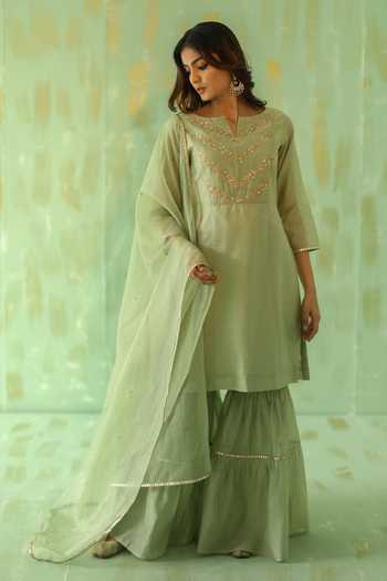 Pouli Pret Chanderi Embroidered Kurta Gharara Set 