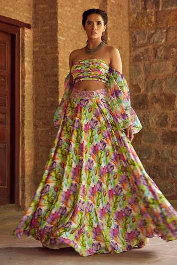Tarini Vij Ita Choli & Lehenga Set 