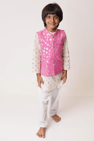 Zari Woven Bundi Kurta Set 