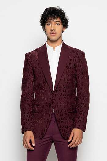 Amaare Textured Tuxedo & Pant Set 